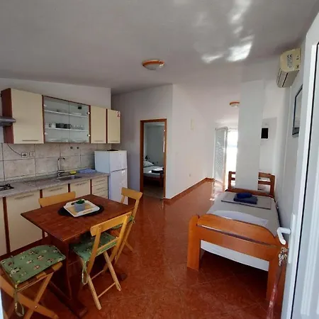 Apartmani Oreskovic Kustici Exterior photo