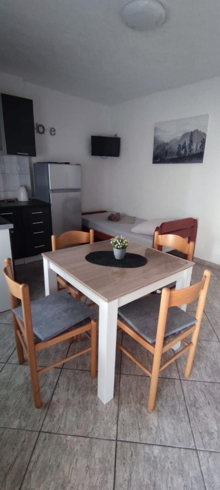 Oreskovic Apartman Kustići